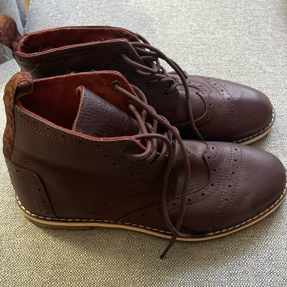 Toms - Dark Brown Leather Boots (Men’s size 10)